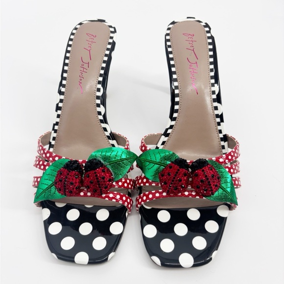 Betsey Johnson Clovr Red and White Ladybug Embellished Slip On Sandal - Picture 15 of 15
